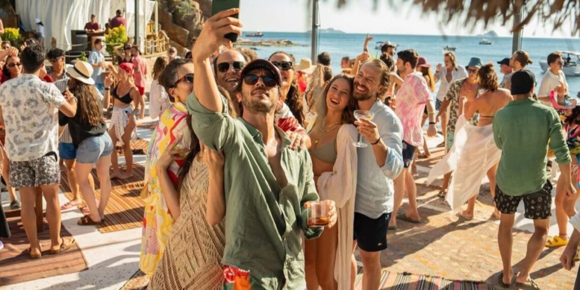 Aşka dair bitmeyen tartışma: Ex’ten ne zaman next olur?