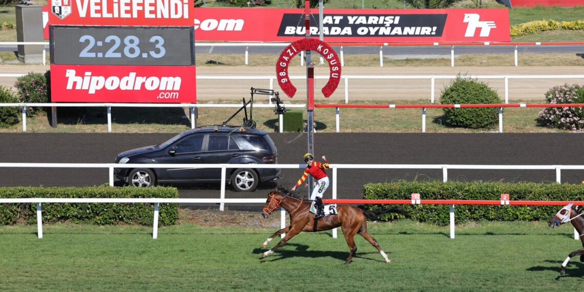 Dragon Flame’le Gazi zaferi, jokeyin ‘şeriat’ özlemi…