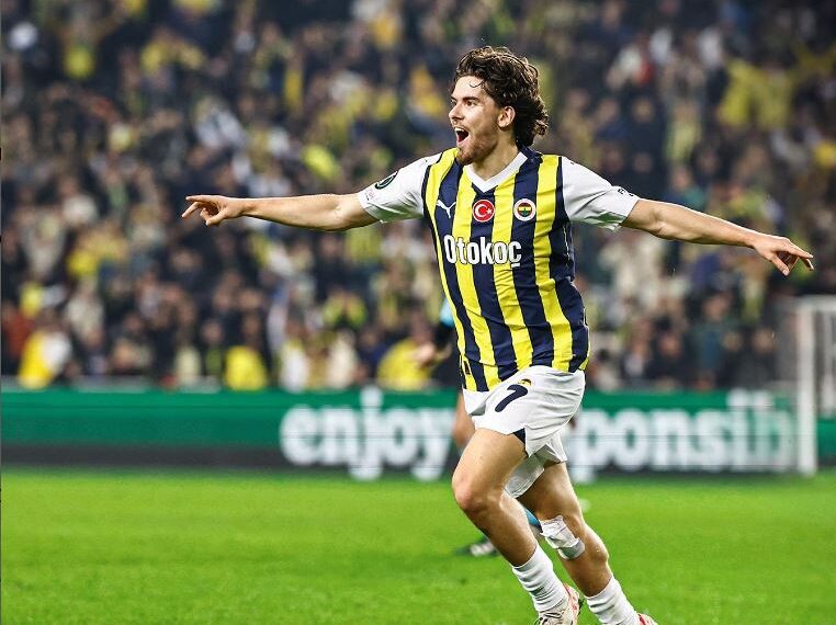 Ferdi Kadıoğlu artık Brighton’da…