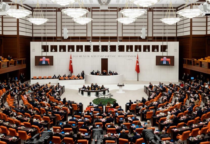 Meclis açılıyor, Can Atalay dosyası bekliyor