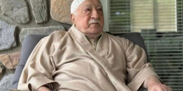 FETÖ lideri Fetullah Gülen öldü: ‘Ateşi bol olsun’